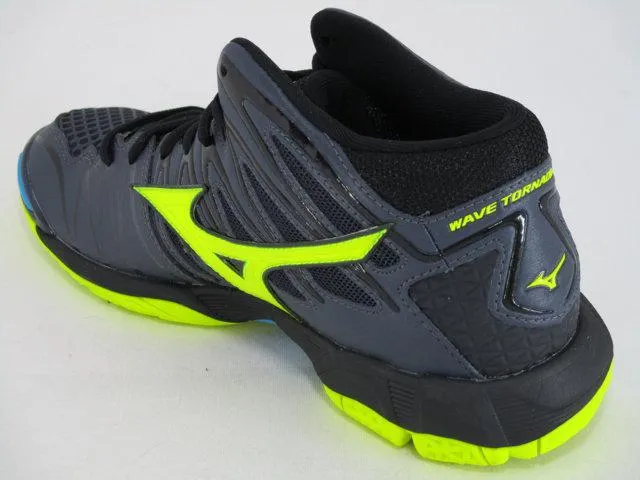 Mizuno men's volleyball shoe Tornado X2 Mid V1GA181747 black