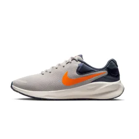 NIKE REVOLUTION 7