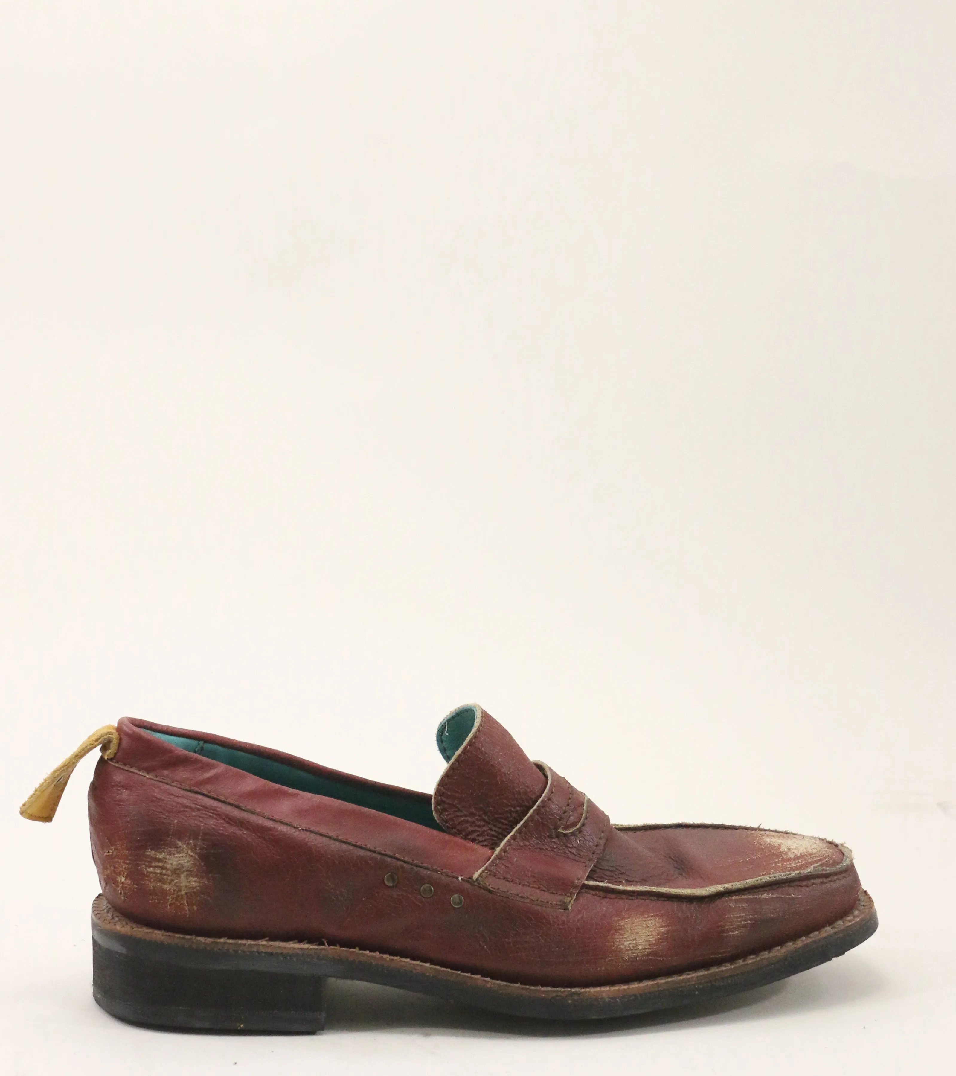 no.0013 sidewalk loafer red vintage sz 9