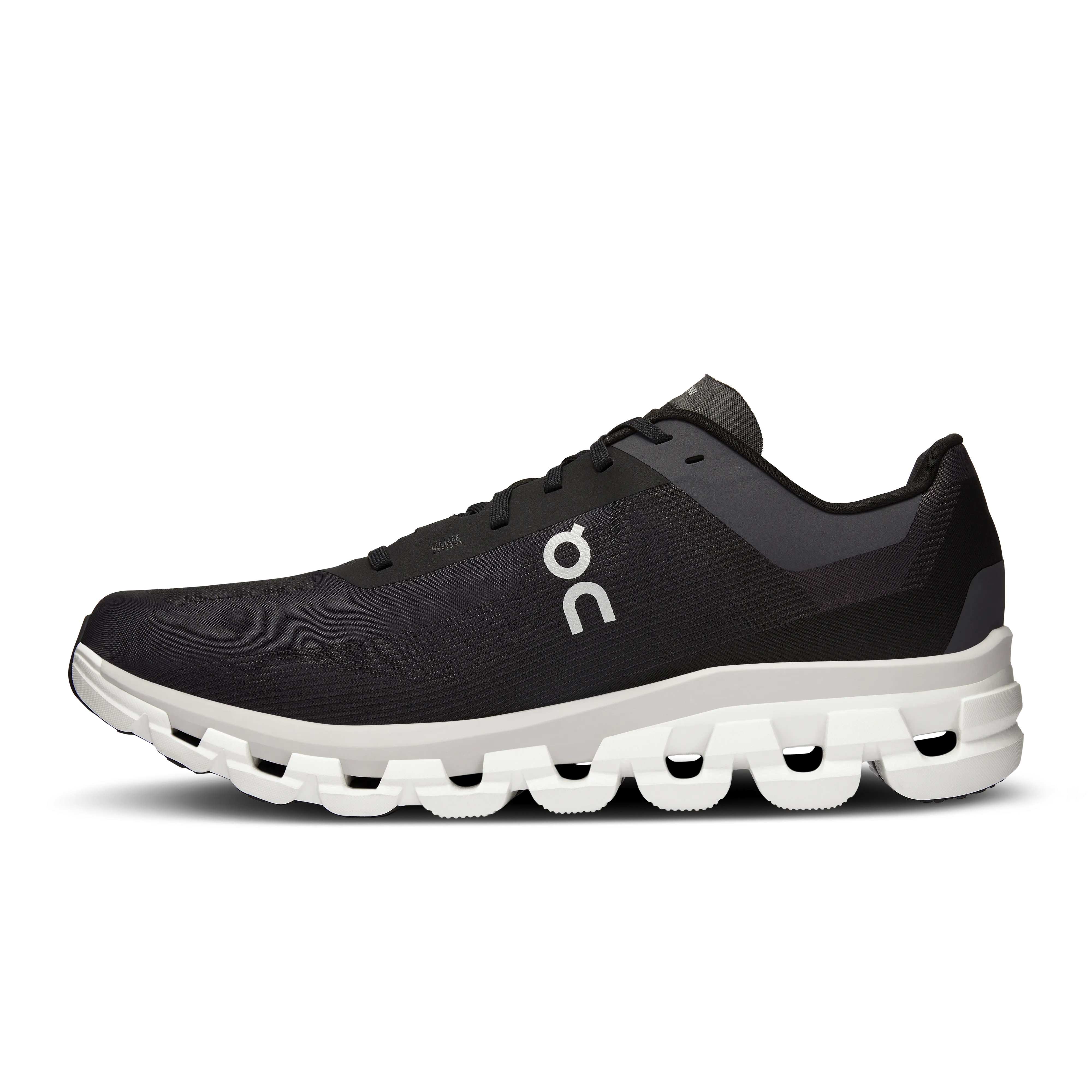 On Running Men's Cloudflow 4 Shoes - Black / White